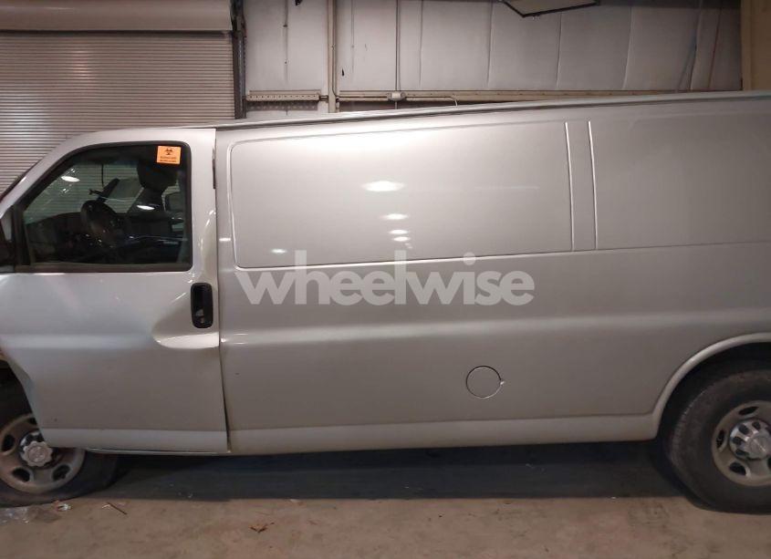 Photo 14 of 2015 Chevrolet Express 3500 WORK VAN (VIN 1GCZGUCGXF1144676)