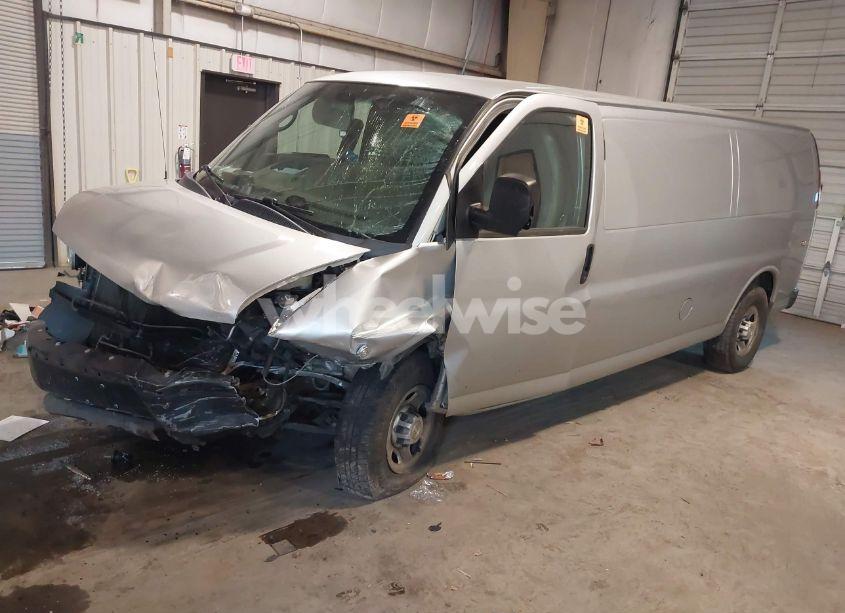 Photo 2 of 2015 Chevrolet Express 3500 WORK VAN (VIN 1GCZGUCGXF1144676)