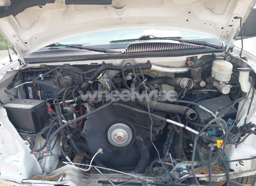 Photo 10 of 2015 Chevrolet Express 3500 DIESEL (VIN 1GCZGUCL0F1216384)