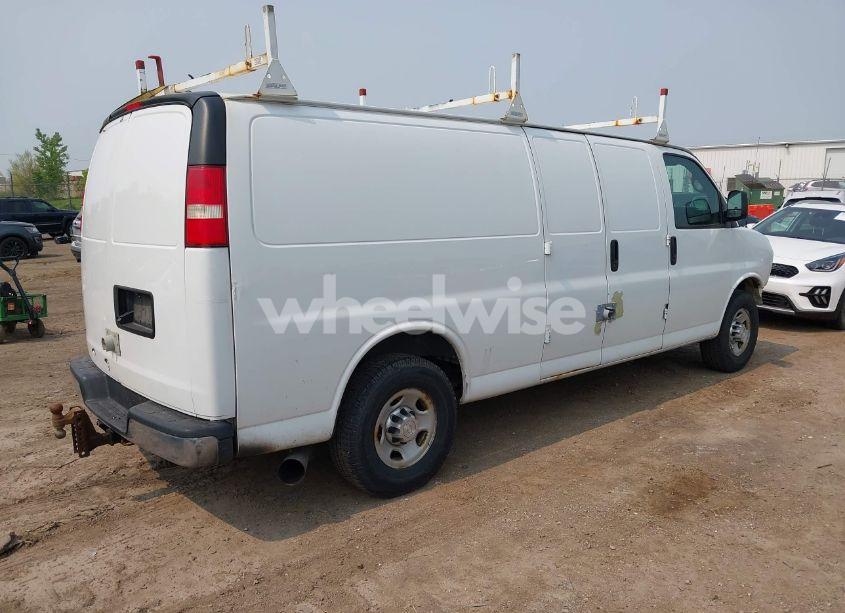 Photo 4 of 2015 Chevrolet Express 3500 DIESEL (VIN 1GCZGUCL0F1216384)