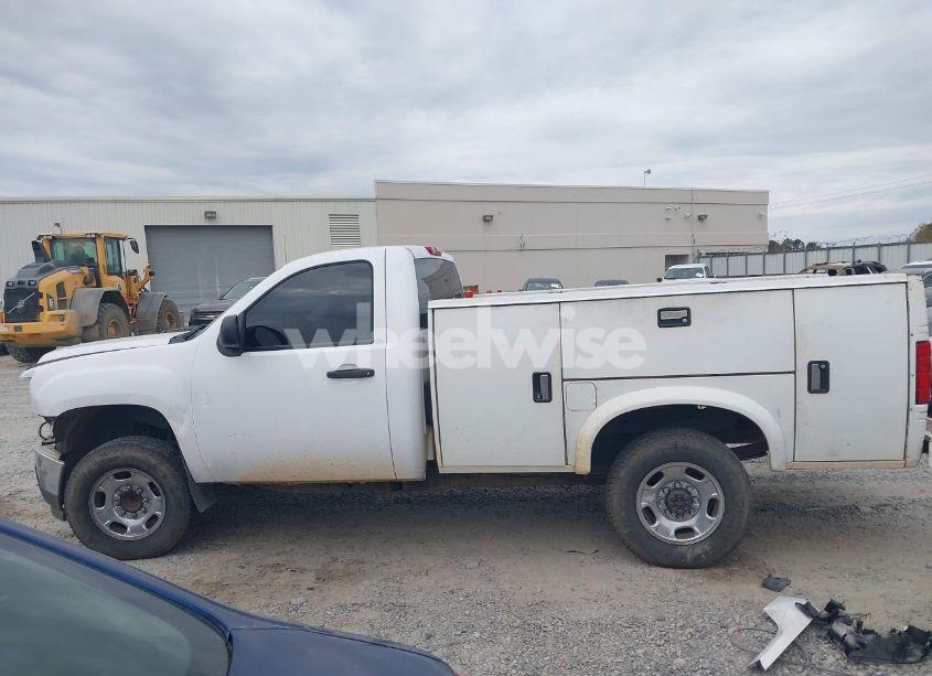 Photo 14 of 2011 Gmc Sierra 2500HD WORK TRUCK (VIN 1GD01ZCG9BF118179)