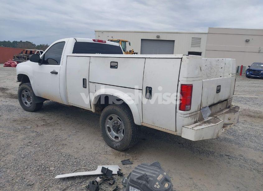 Photo 3 of 2011 Gmc Sierra 2500HD WORK TRUCK (VIN 1GD01ZCG9BF118179)