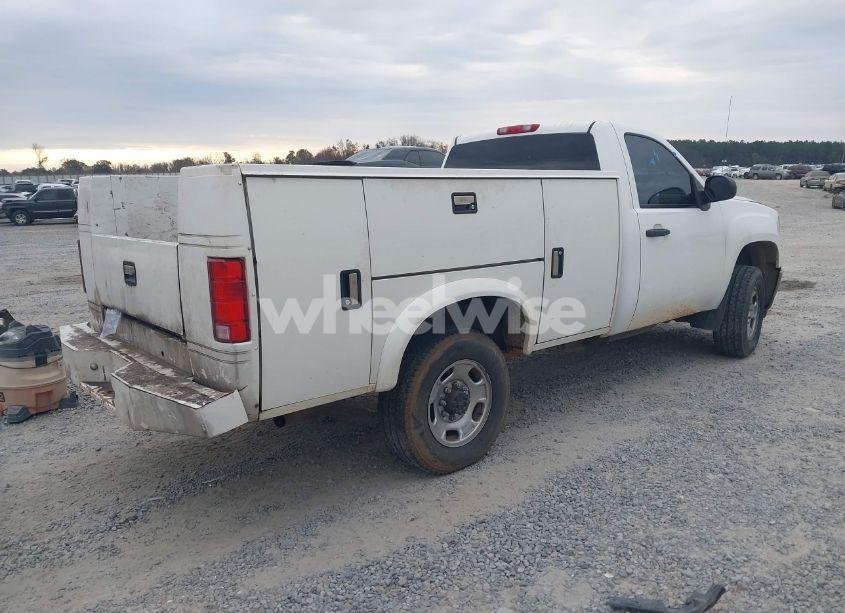 Photo 4 of 2011 Gmc Sierra 2500HD WORK TRUCK (VIN 1GD01ZCG9BF118179)