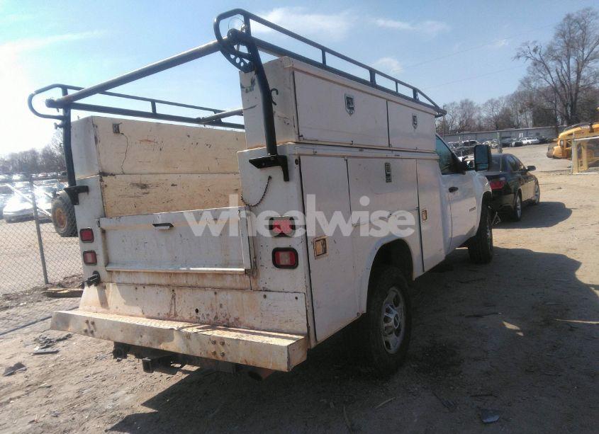 Photo 4 of 2011 Gmc Sierra 2500HD WORK TRUCK (VIN 1GD01ZCGXBF171201)