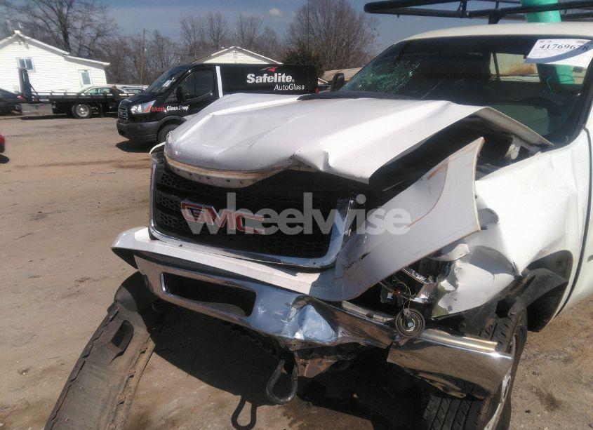 Photo 6 of 2011 Gmc Sierra 2500HD WORK TRUCK (VIN 1GD01ZCGXBF171201)