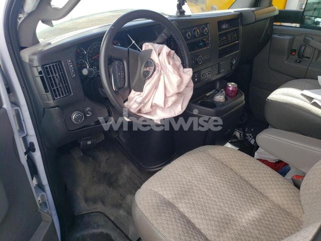Photo 12 of 2023 GMC SAVANA CUTAWAY G3500 (VIN 1GD07RF74P1243928)