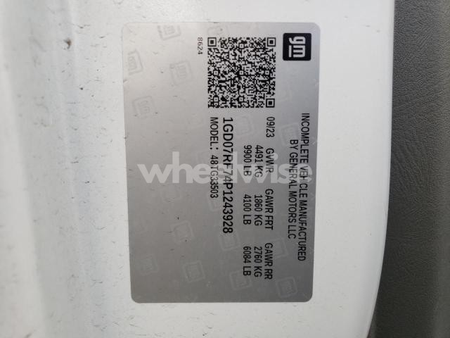 Photo 8 of 2023 GMC SAVANA CUTAWAY G3500 (VIN 1GD07RF74P1243928)