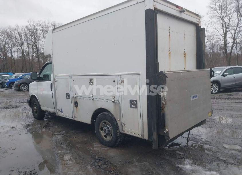 Photo 3 of 2017 Gmc Savana CUTAWAY WORK VAN (VIN 1GD07RFG8H1334024)