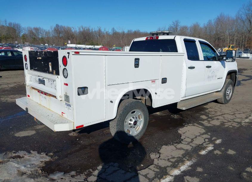 Photo 4 of 2016 Gmc Sierra 2500HD (VIN 1GD21REG6GZ322238)