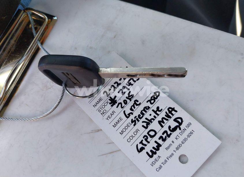 Photo 11 of 2015 Gmc Sierra 2500HD (VIN 1GD21XEG1FZ116733)