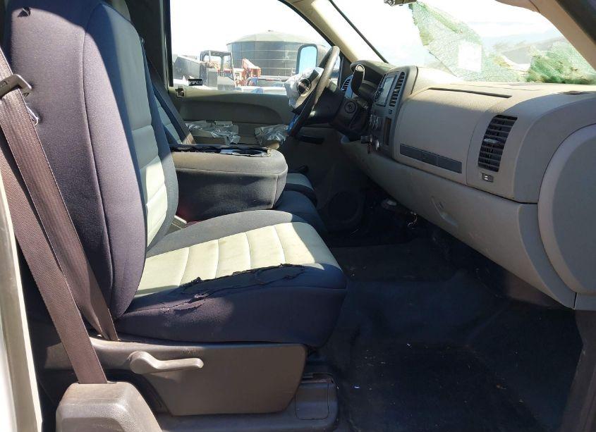 Photo 5 of 2012 Gmc Sierra 2500HD WORK TRUCK (VIN 1GD21ZCG8CZ311982)