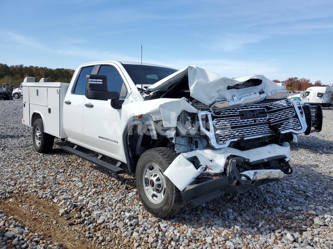 Photo 4 of 2020 GMC SIERRA UTILITY / SERVICE TRUCK (VIN 1GD29LE70LF278562)