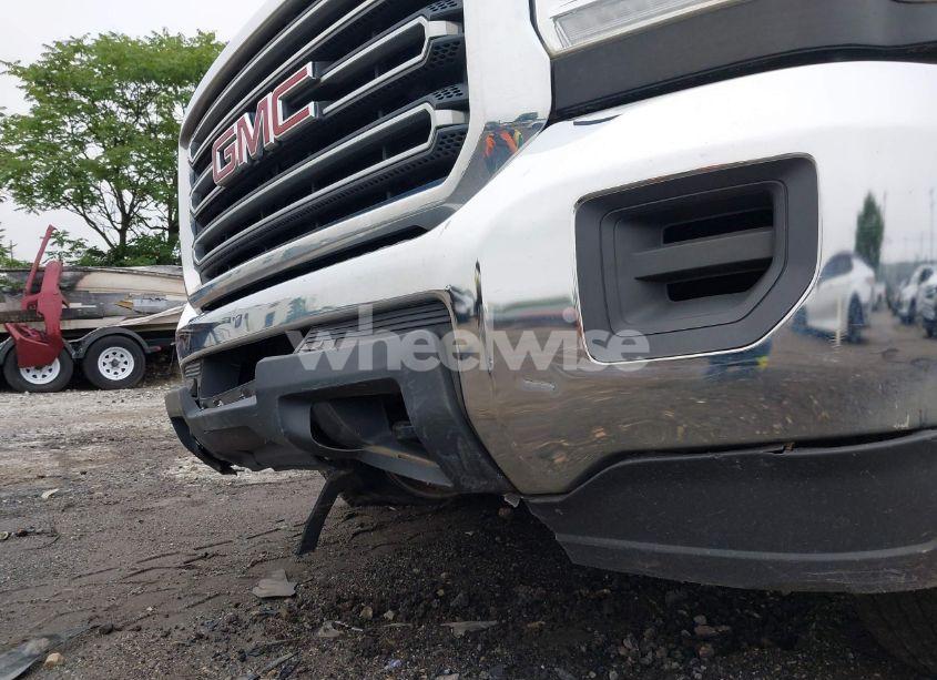 Photo 12 of 2016 Gmc Sierra 3500HD CHASSIS (VIN 1GD32VCG4GZ323823)