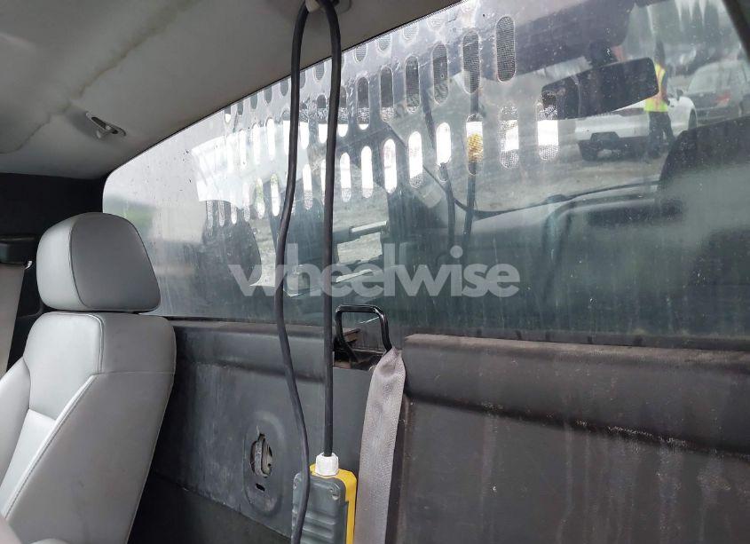 Photo 7 of 2016 Gmc Sierra 3500HD CHASSIS (VIN 1GD32VCG4GZ323823)