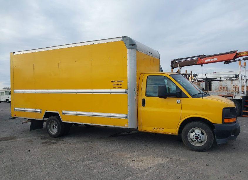 Photo 12 of 2017 Gmc Savana CUTAWAY WORK VAN (VIN 1GD37TCG2H1910320)