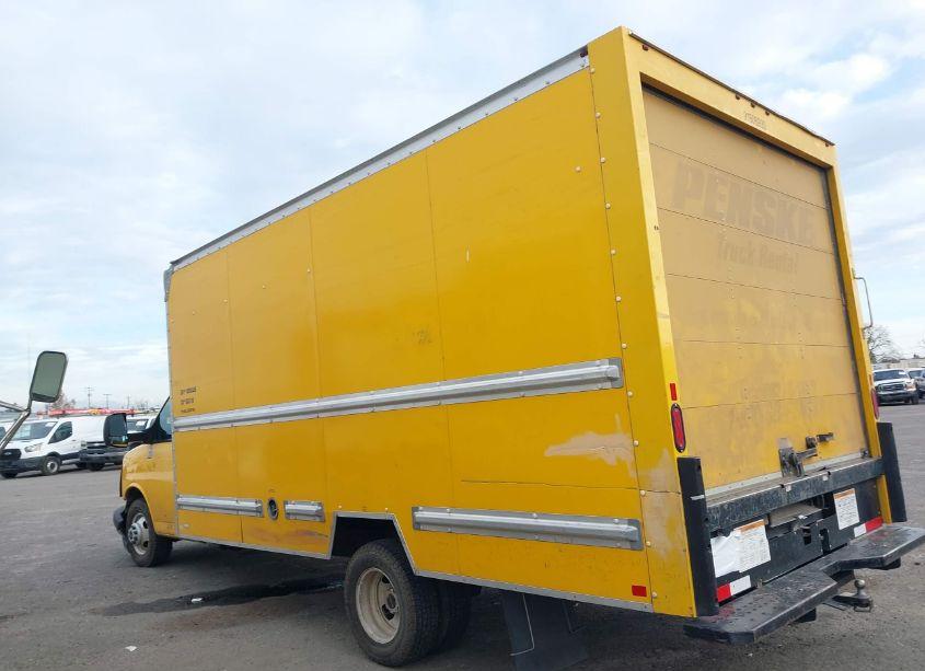 Photo 13 of 2017 Gmc Savana CUTAWAY WORK VAN (VIN 1GD37TCG2H1910320)