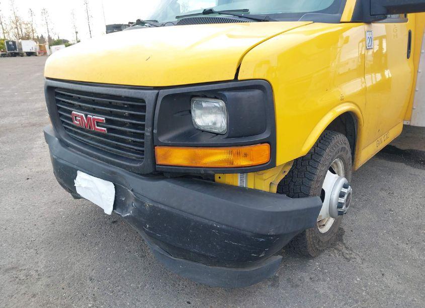 Photo 6 of 2017 Gmc Savana CUTAWAY WORK VAN (VIN 1GD37TCG2H1910320)