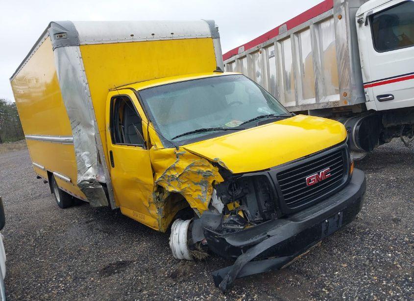 2017 Gmc Savana CUTAWAY WORK VAN (VIN 1GD37TCG4H1910089) main photo