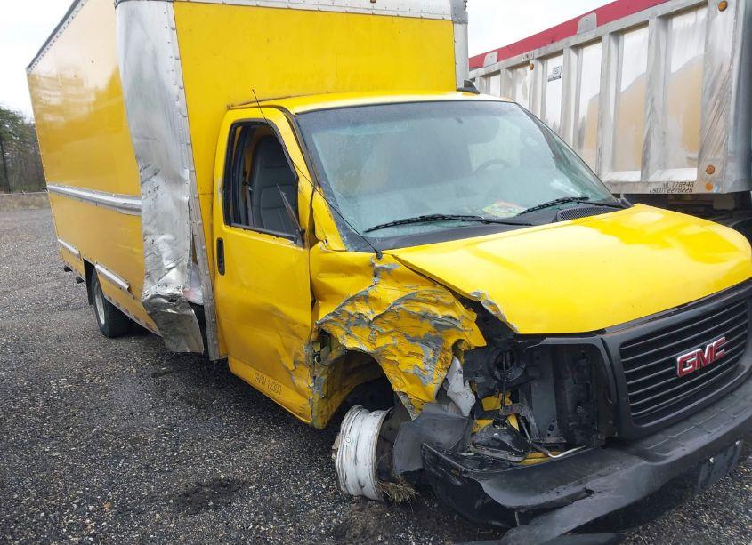 Photo 10 of 2017 Gmc Savana CUTAWAY WORK VAN (VIN 1GD37TCG4H1910089)