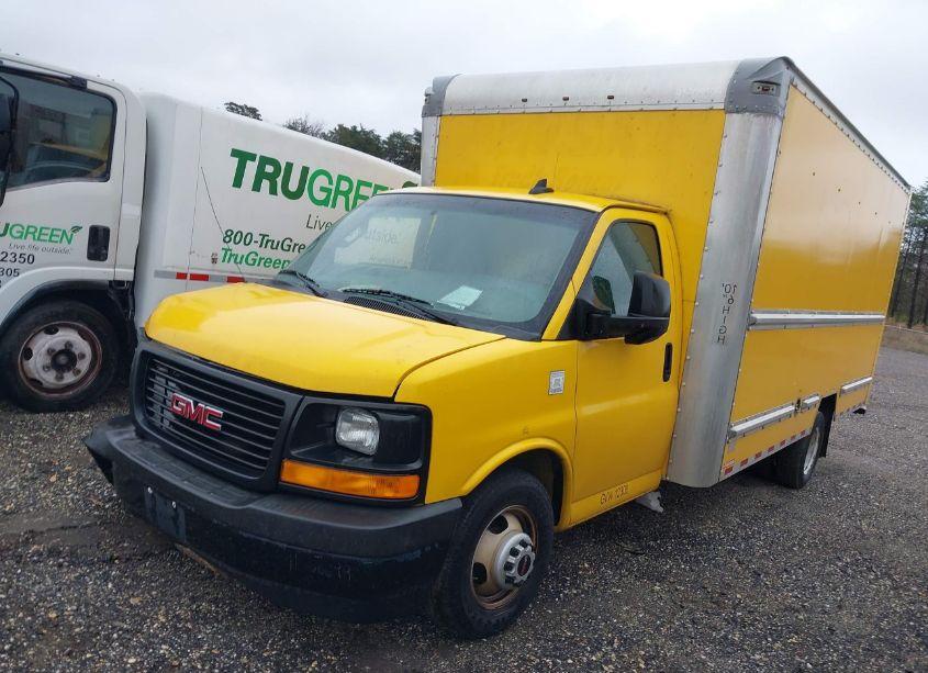 Photo 2 of 2017 Gmc Savana CUTAWAY WORK VAN (VIN 1GD37TCG4H1910089)