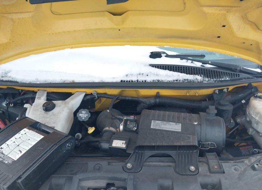 Photo 9 of 2017 Gmc Savana CUTAWAY WORK VAN (VIN 1GD37TCG6H1178712)