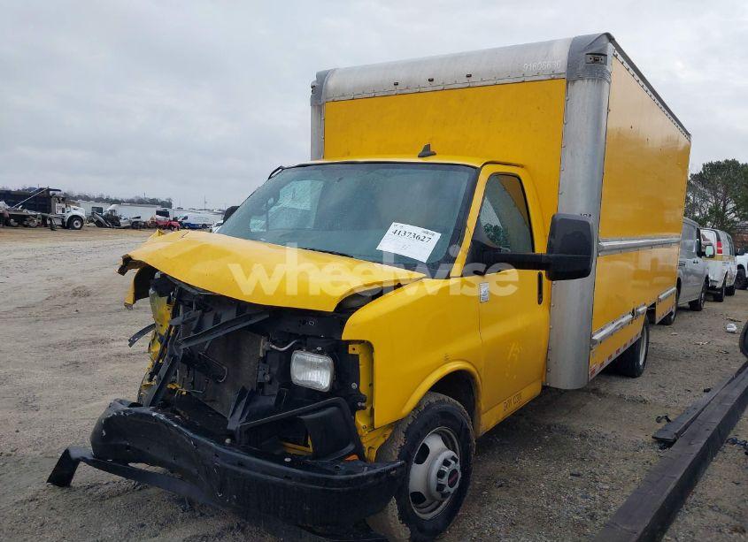 Photo 2 of 2017 Gmc Savana CUTAWAY WORK VAN (VIN 1GD37TCGXH1178163)