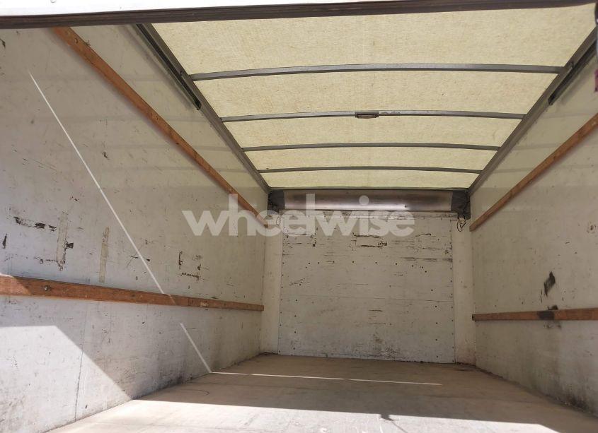 Photo 21 of 2017 Gmc Savana CUTAWAY WORK VAN (VIN 1GD37TCGXH1178163)