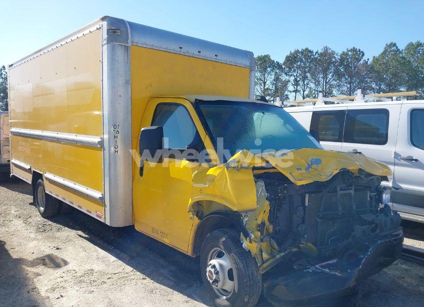 Photo 24 of 2017 Gmc Savana CUTAWAY WORK VAN (VIN 1GD37TCGXH1178163)