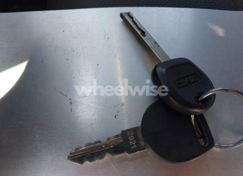 Photo 10 of 2020 Gmc Sierra 3500HD CHASSIS (VIN 1GD38PE76LF236895)