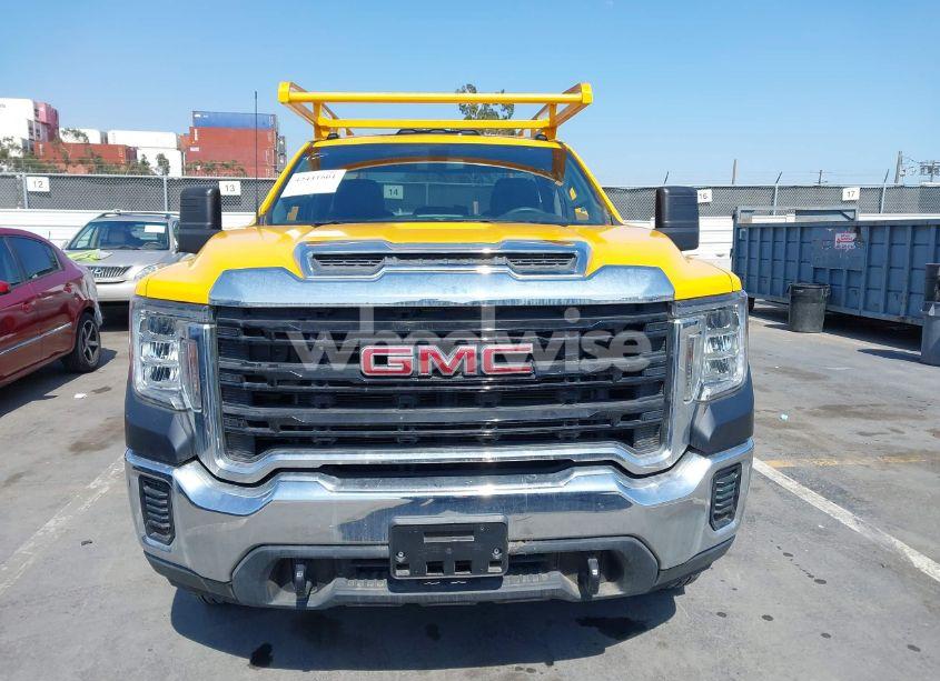 Photo 12 of 2020 Gmc Sierra 3500HD CHASSIS (VIN 1GD38PE76LF236895)