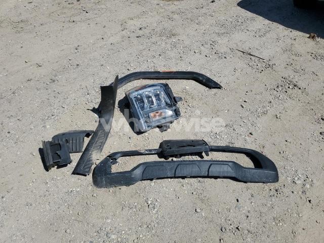 2020 GMC SIERRA C3500 (VIN 1GD38PEYXLF314300) main photo