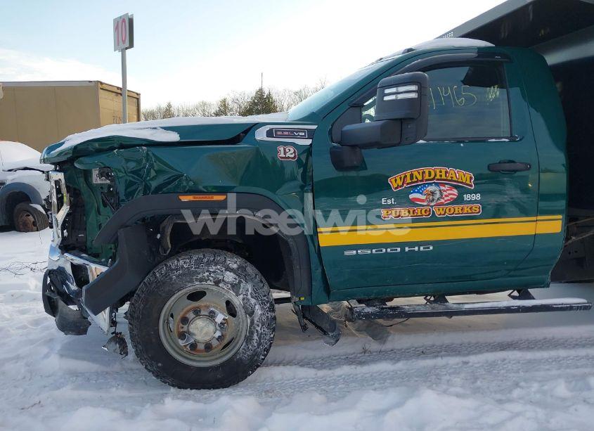 Photo 12 of 2021 Gmc Sierra 3500HD CHASSIS (VIN 1GD39SE72MF171738)