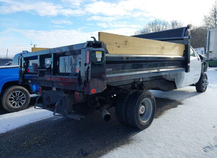 Photo 4 of 2023 Gmc Sierra 3500HD CHASSIS PRO (VIN 1GD39SEY1PF175034)