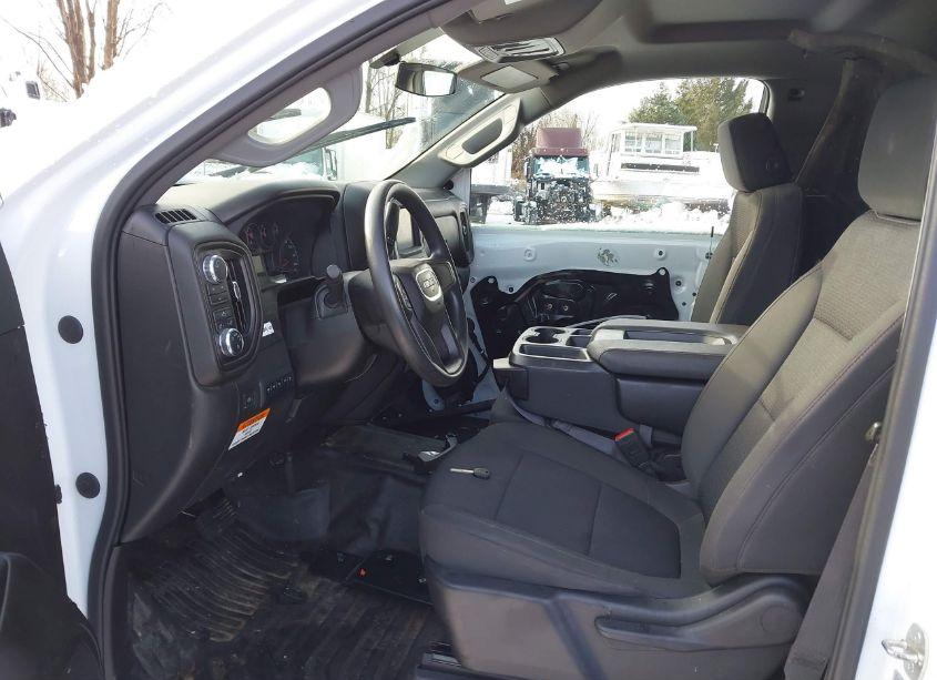 Photo 6 of 2023 Gmc Sierra 3500HD CHASSIS PRO (VIN 1GD39SEY1PF175034)