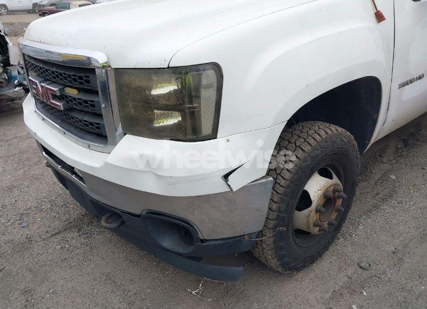 Photo 11 of 2011 Gmc Sierra 3500HD CHASSIS WORK TRUCK (VIN 1GD422CL4BF250639)
