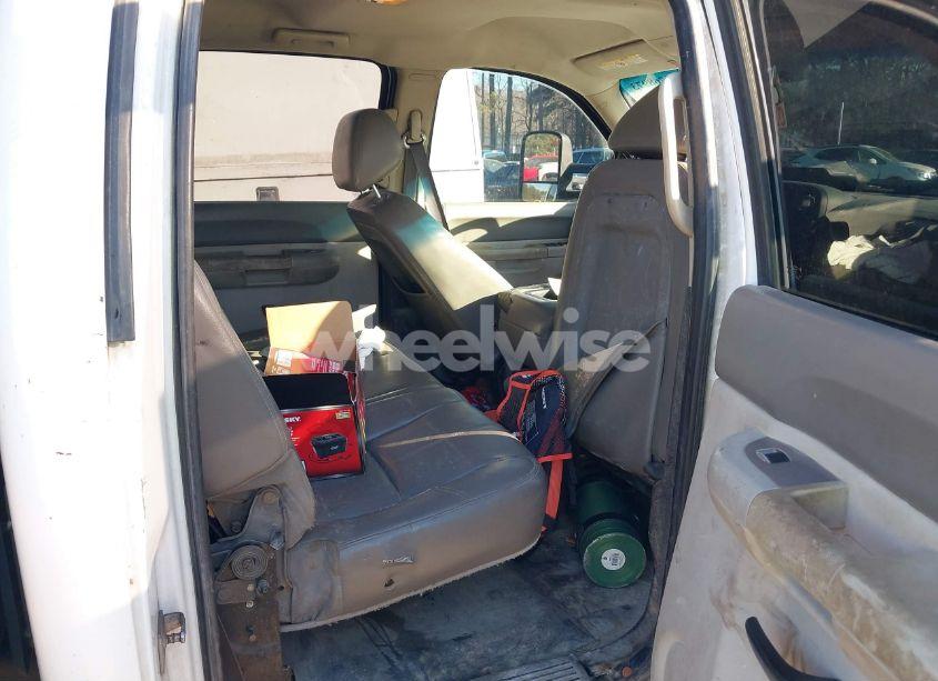 Photo 6 of 2011 Gmc Sierra 3500HD CHASSIS WORK TRUCK (VIN 1GD422CL4BF250639)