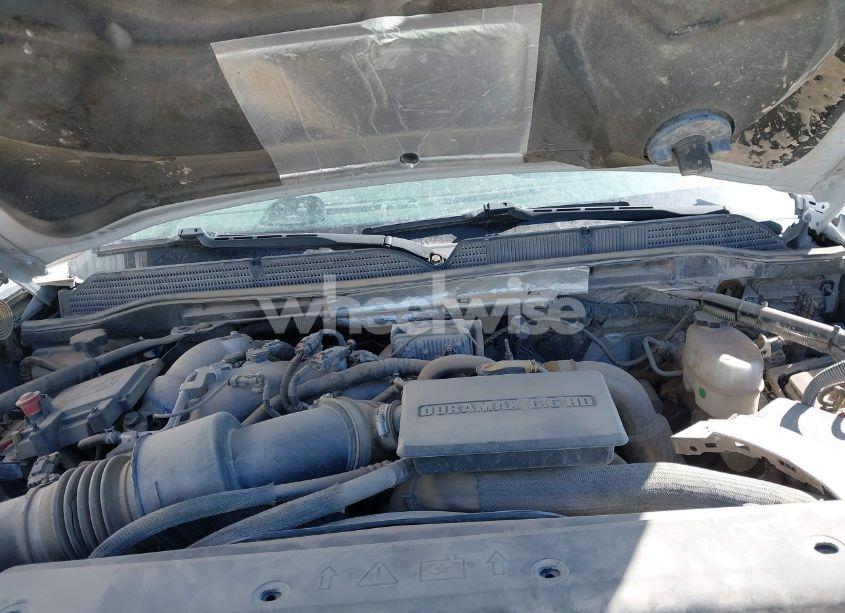 Photo 9 of 2018 Gmc Sierra 3500HD CHASSIS (VIN 1GD42VCY3JF235982)