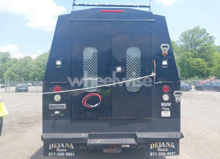 Photo 15 of 2017 Gmc Sierra 3500HD CHASSIS (VIN 1GD42VCY7HF180348)