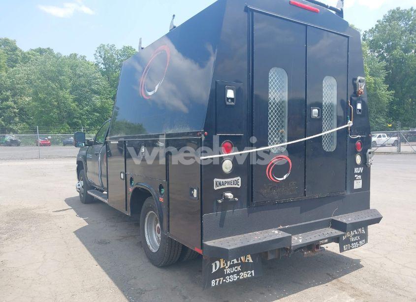 Photo 3 of 2017 Gmc Sierra 3500HD CHASSIS (VIN 1GD42VCY7HF180348)