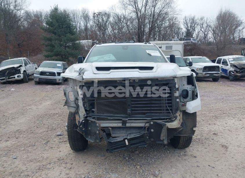 Photo 15 of 2023 Gmc Sierra 3500HD CHASSIS PRO (VIN 1GD49SE73PF109404)