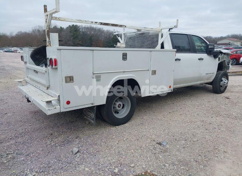 Photo 4 of 2023 Gmc Sierra 3500HD CHASSIS PRO (VIN 1GD49SE73PF109404)