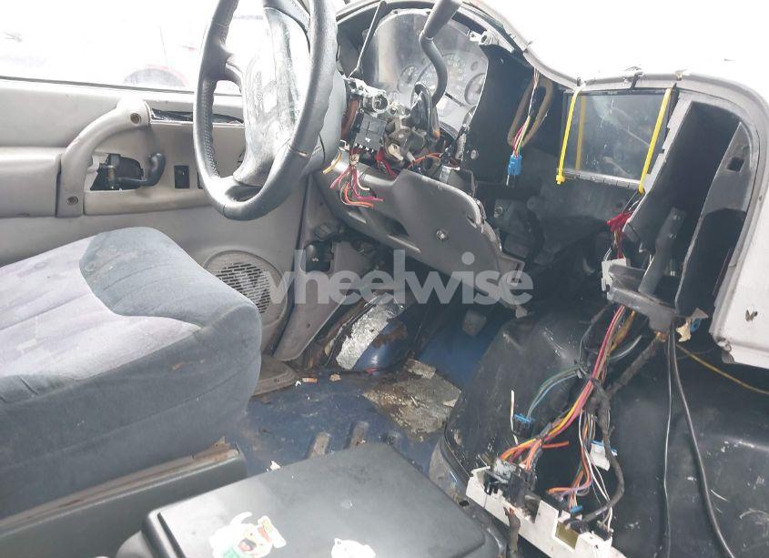 Photo 6 of 1997 Gmc Safari RV CONVERSION GROUP (VIN 1GDDM19W0VB545092)