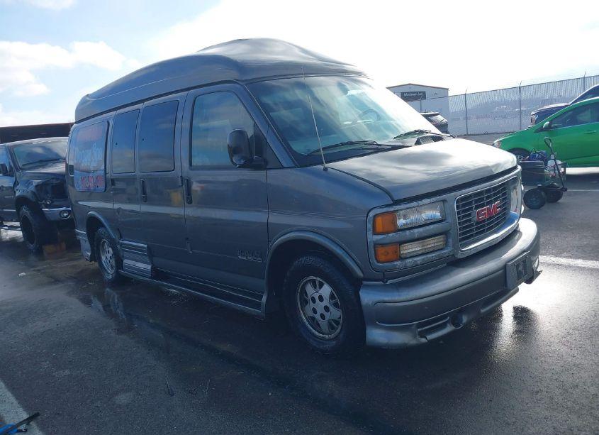 1998 Gmc Savana RV (VIN 1GDFG15R4W1056685) main photo