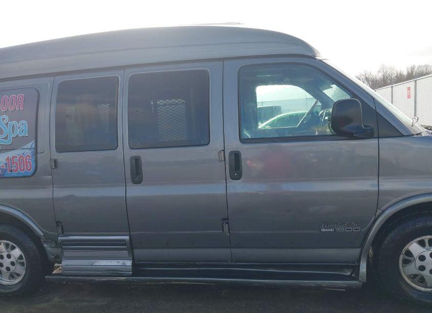 Photo 13 of 1998 Gmc Savana RV (VIN 1GDFG15R4W1056685)