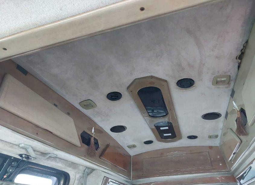 Photo 18 of 1998 Gmc Savana RV (VIN 1GDFG15R4W1056685)