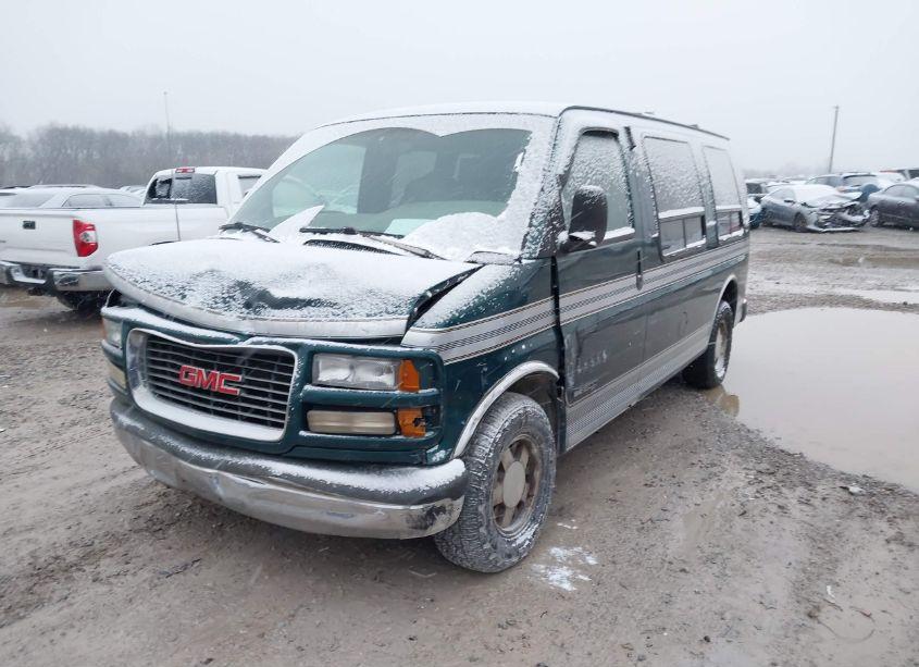 Photo 2 of 1996 Gmc Savana RV G1500 (VIN 1GDFG15R5T1000881)