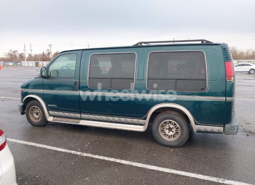 Photo 14 of 1997 Gmc Savana RV (VIN 1GDFG15R6V1004277)