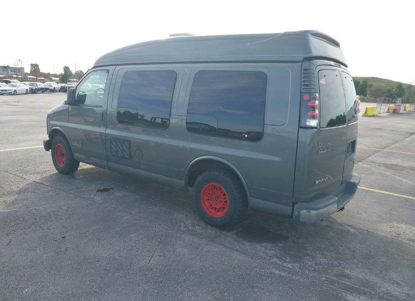 Photo 3 of 1998 Gmc Savana RV (VIN 1GDFG15RXW1057825)