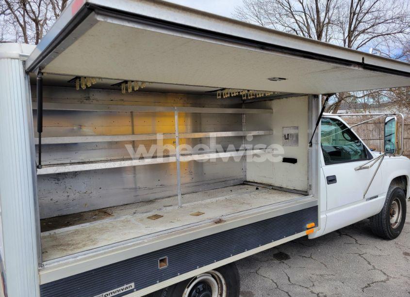 Photo 6 of 2000 Gmc Sierra 3500 CHASSIS CLASSIC SL (VIN 1GDGC34R5YF446598)