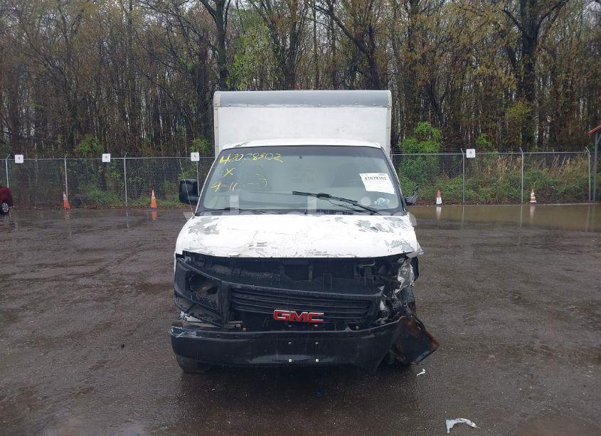 Photo 13 of 2006 Gmc Savana CUTAWAY WORK VAN (VIN 1GDGG31V561903345)